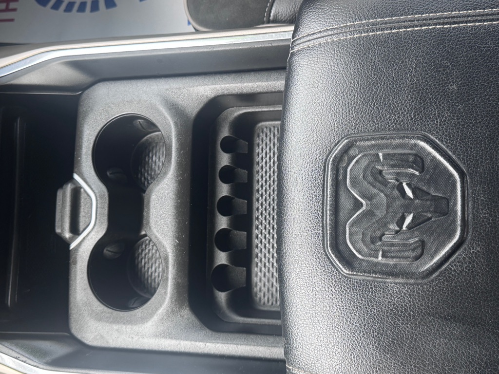 Photo 21 of this RAM 1500