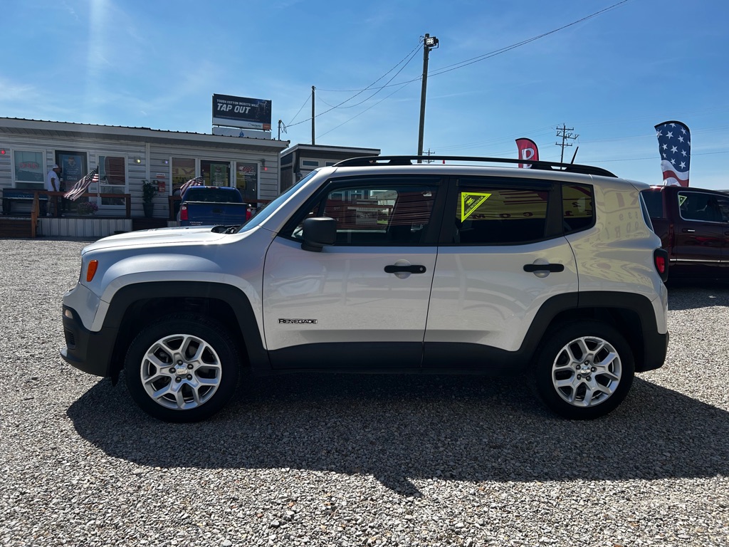 Photo 4 of this JEEP RENEGADE