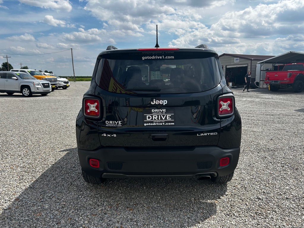 Photo 6 of this JEEP RENEGADE