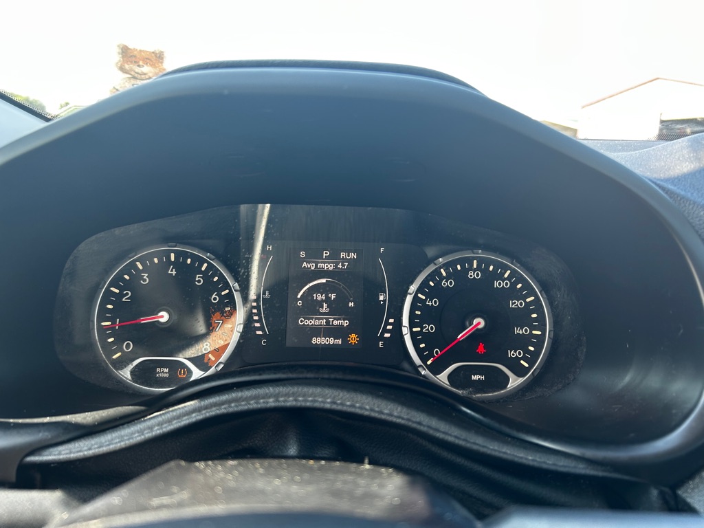 Photo 13 of this JEEP RENEGADE
