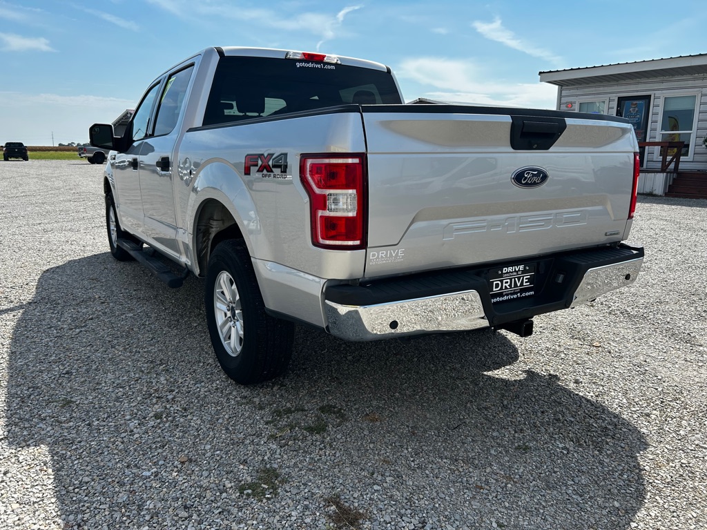 Photo 5 of this FORD F150