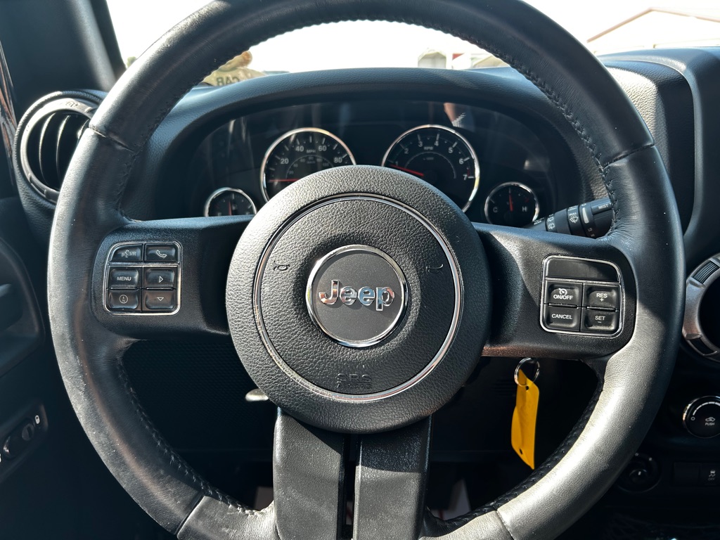 Photo 17 of this JEEP WRANGLER UNLIMI