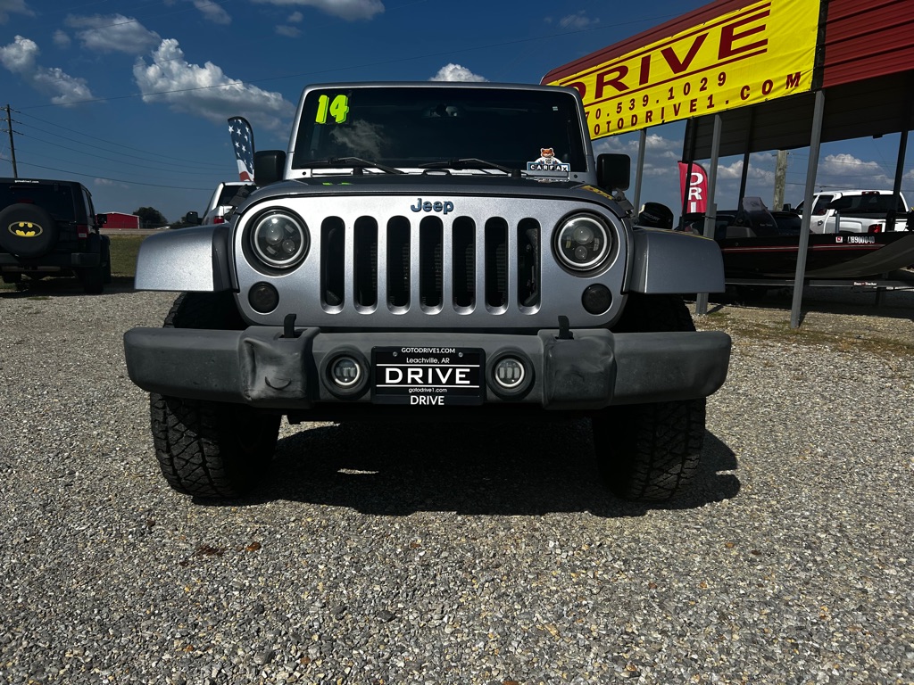 Photo 2 of this JEEP WRANGLER UNLIMI
