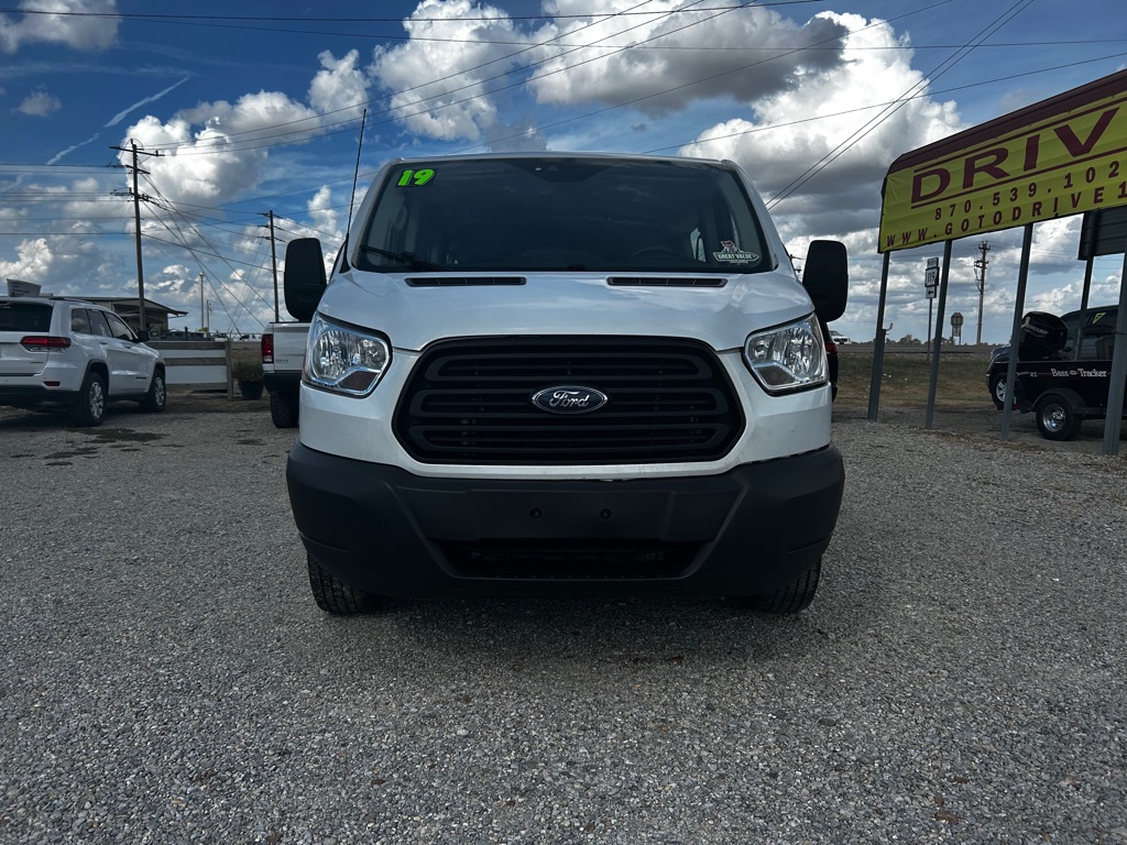 Photo 2 of this FORD TRANSIT 15PASS