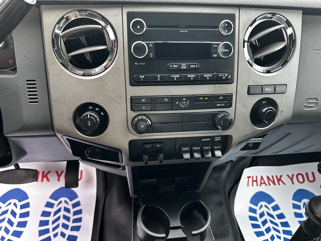 Photo 17 of this FORD F250 UTILITYBOX