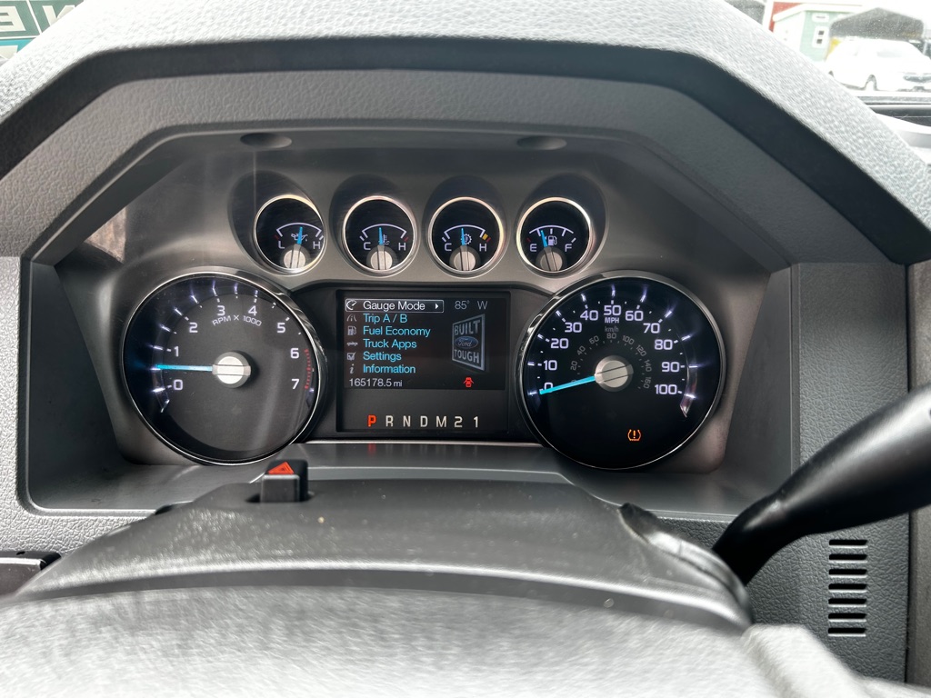 Photo 13 of this FORD F250 UTILITYBOX