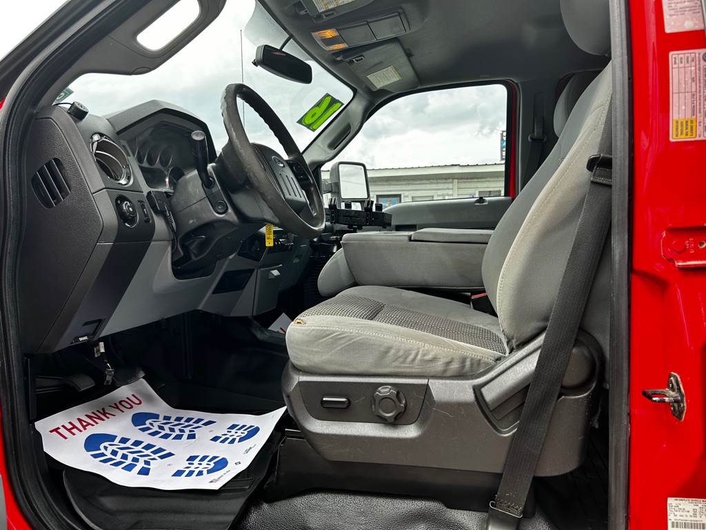 Photo 12 of this FORD F250 UTILITYBOX