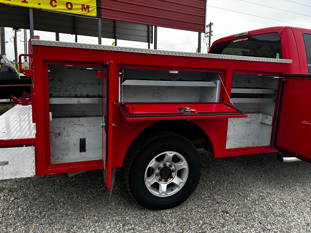 Photo 9 of this FORD F250 UTILITYBOX