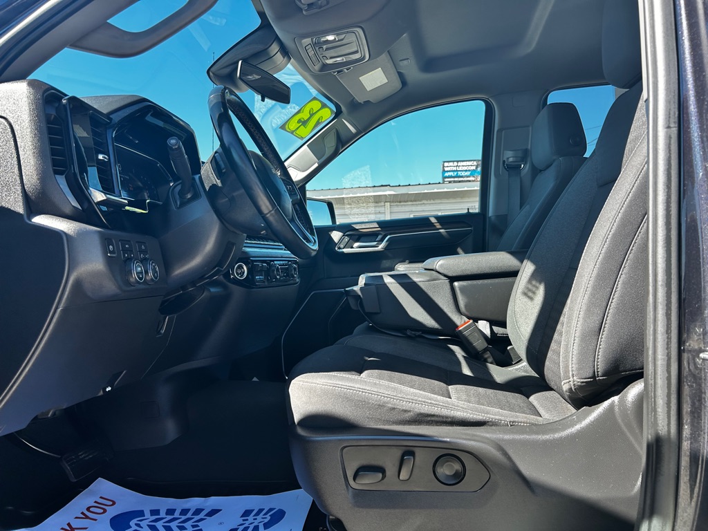 Photo 11 of this CHEVROLET SILVERADO 1500