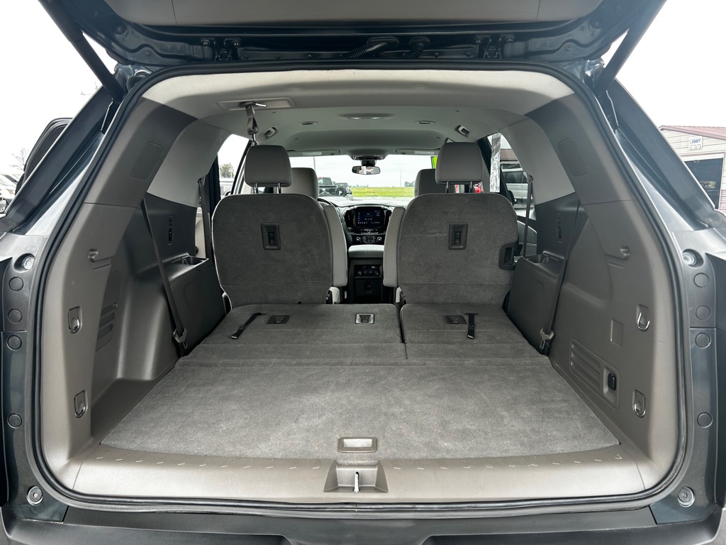 Photo 10 of this CHEVROLET TRAVERSE