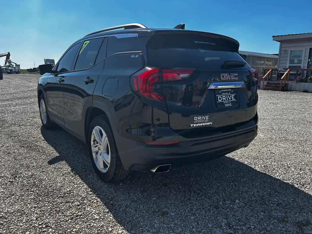 Photo 4 of this GMC TERRAIN