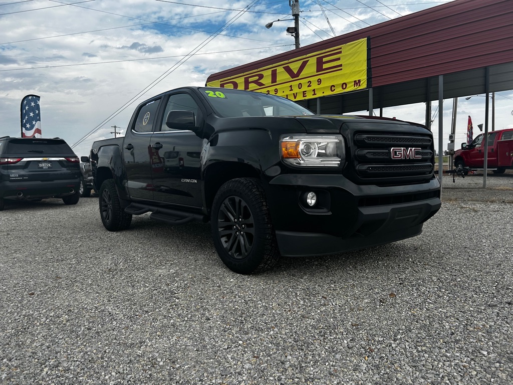 Photo 3 of this GMC CANYON