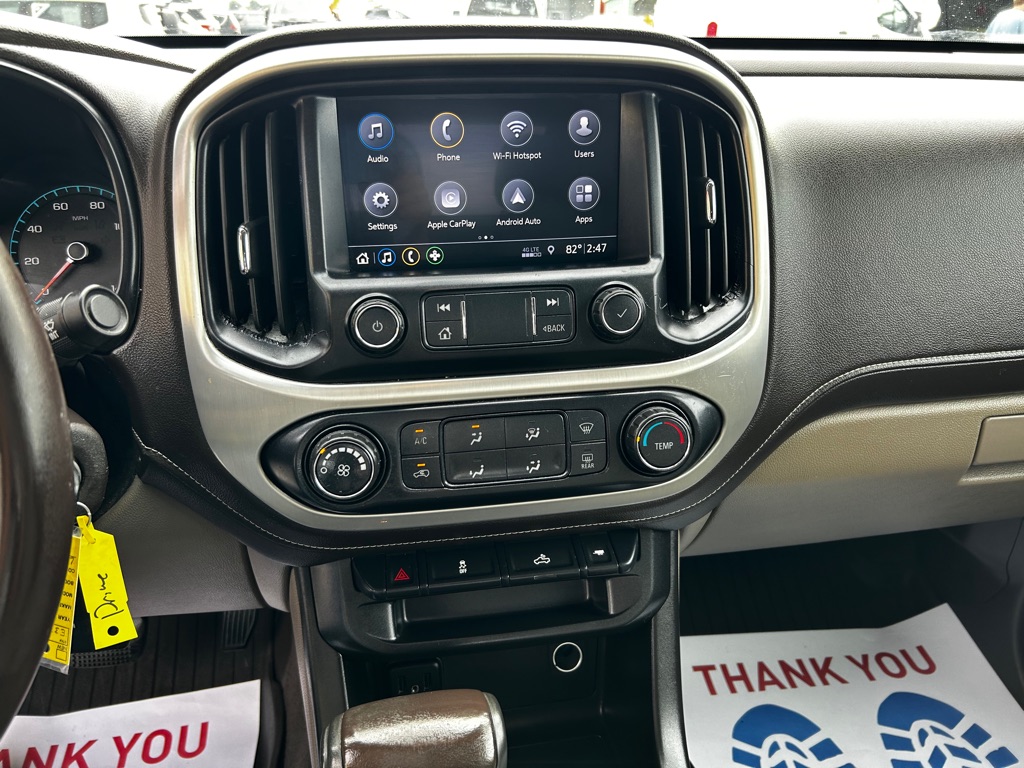 Photo 15 of this GMC CANYON