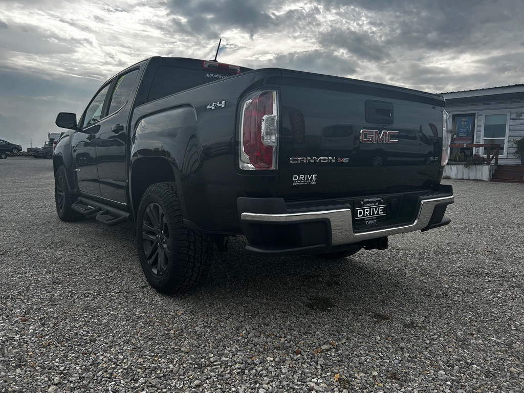 Photo 5 of this GMC CANYON