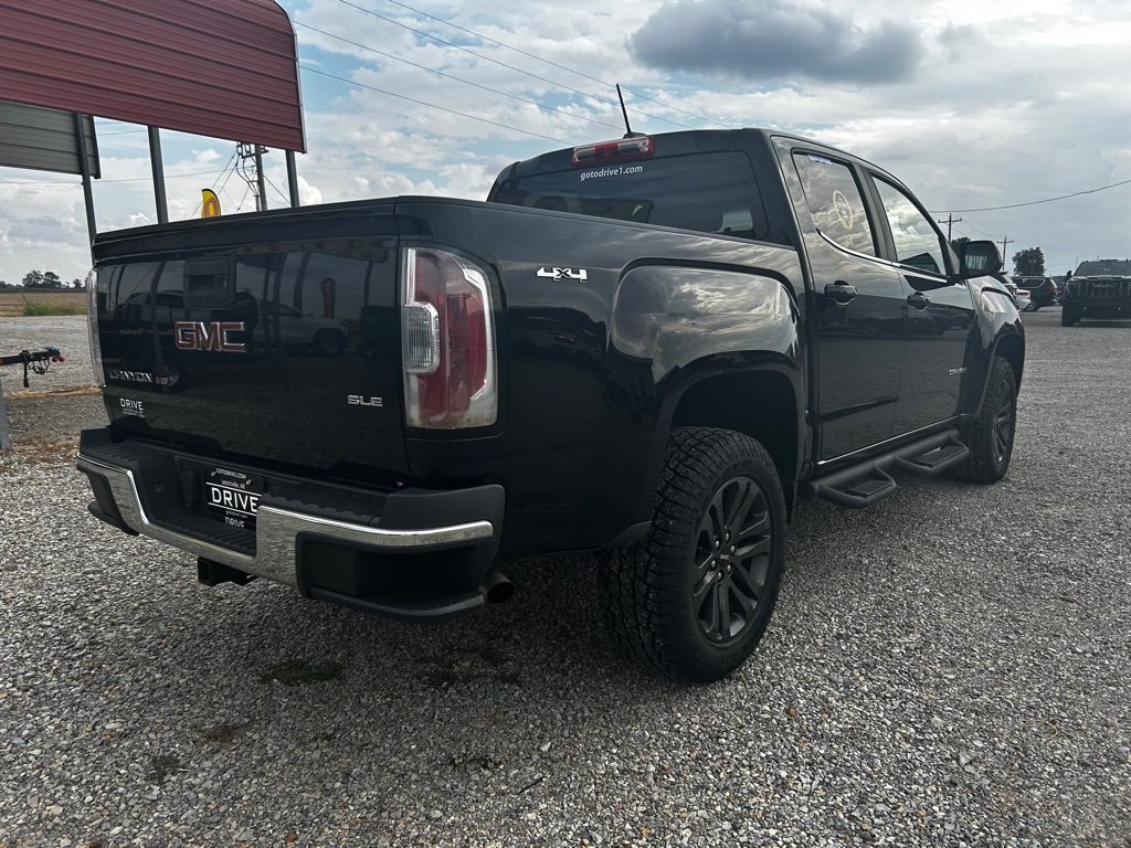 Photo 7 of this GMC CANYON