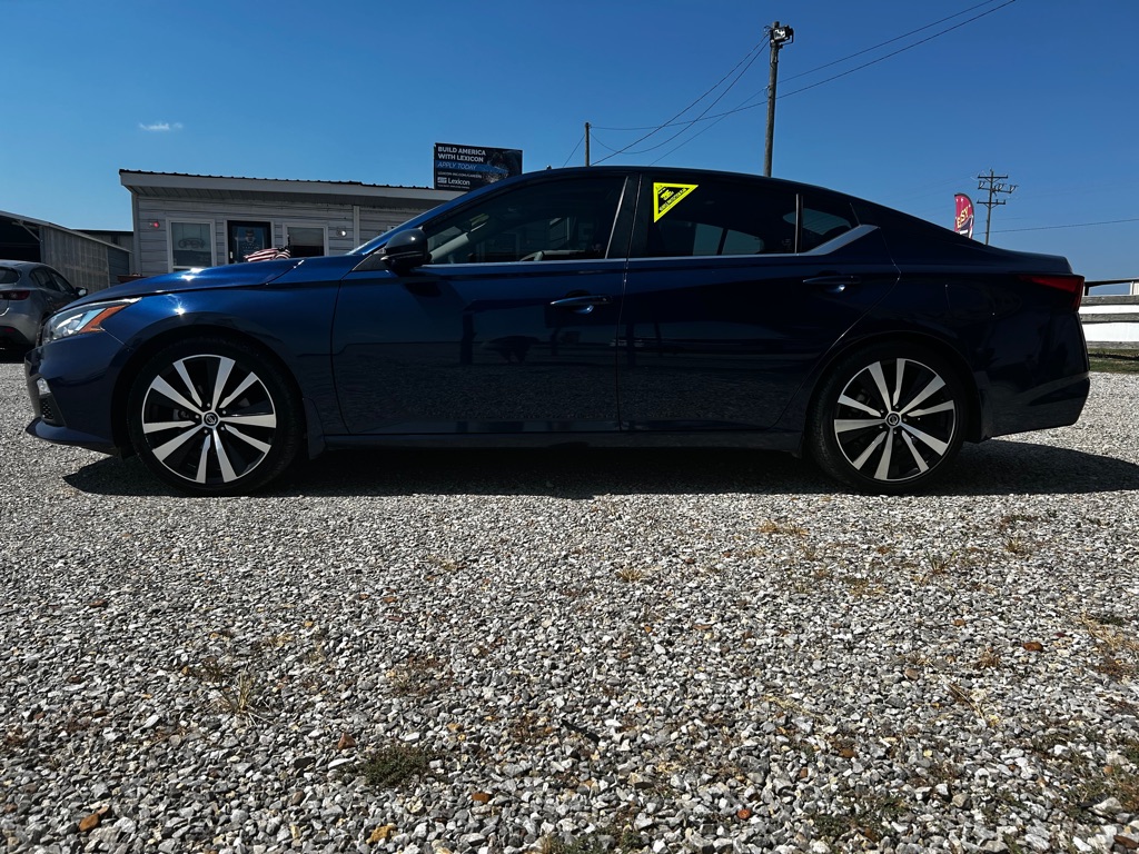 Photo 4 of this NISSAN ALTIMA