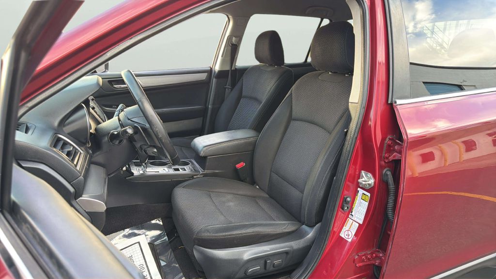 Photo 12 of this SUBARU OUTBACK