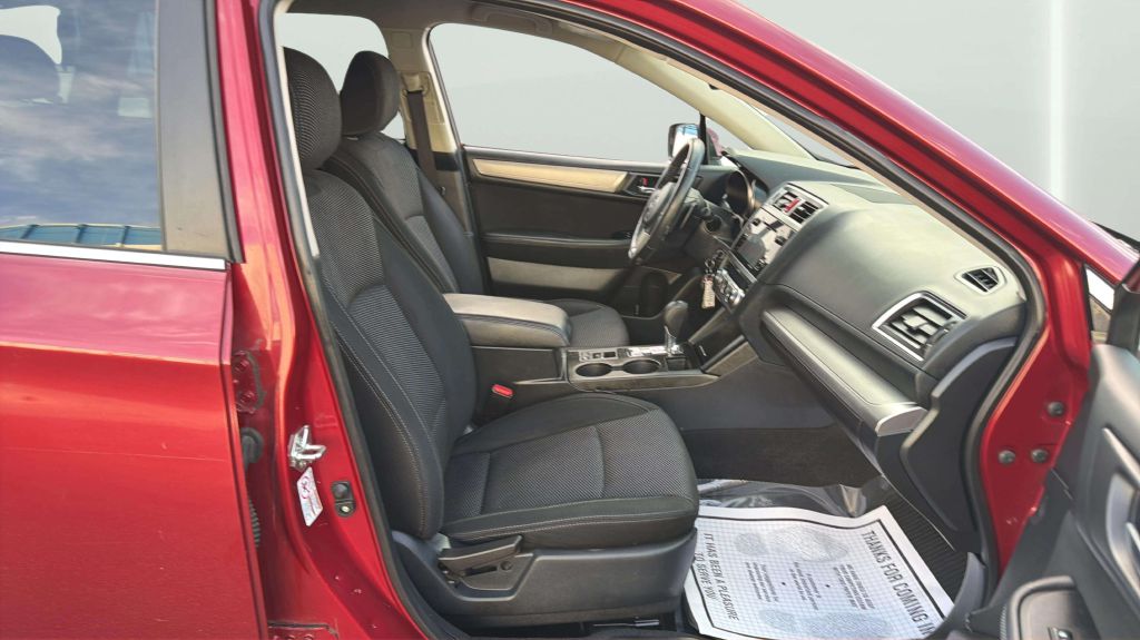 Photo 13 of this SUBARU OUTBACK