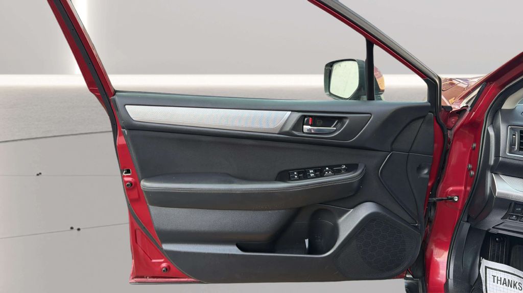 Photo 18 of this SUBARU OUTBACK