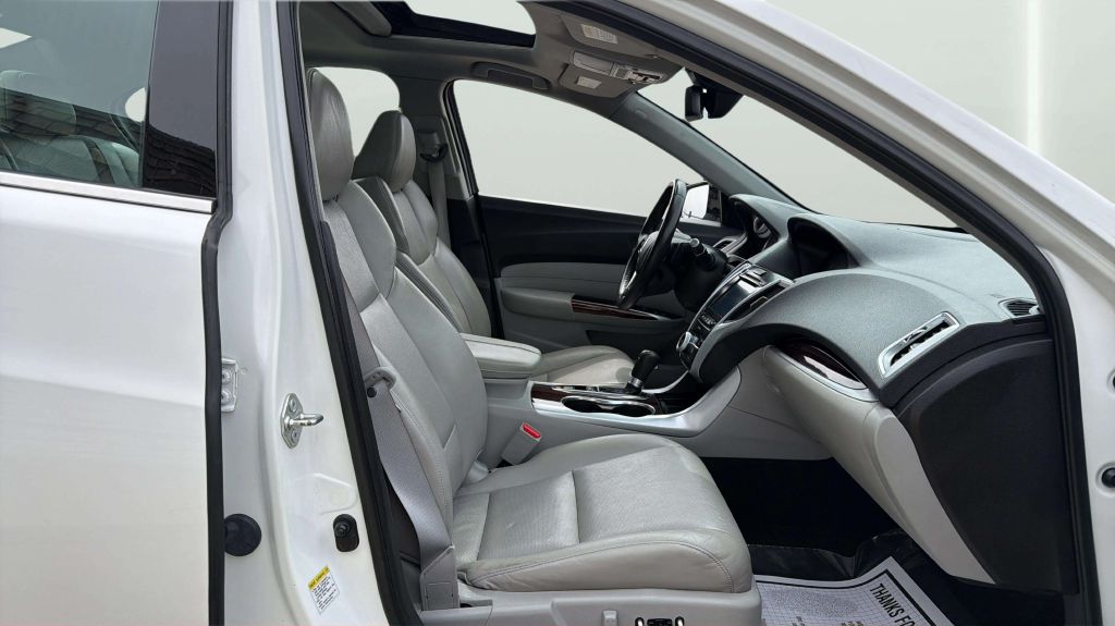Photo 13 of this ACURA TLX