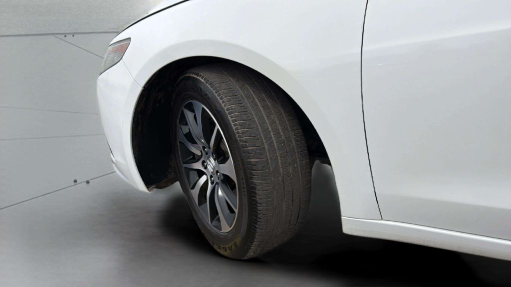 Photo 34 of this ACURA TLX