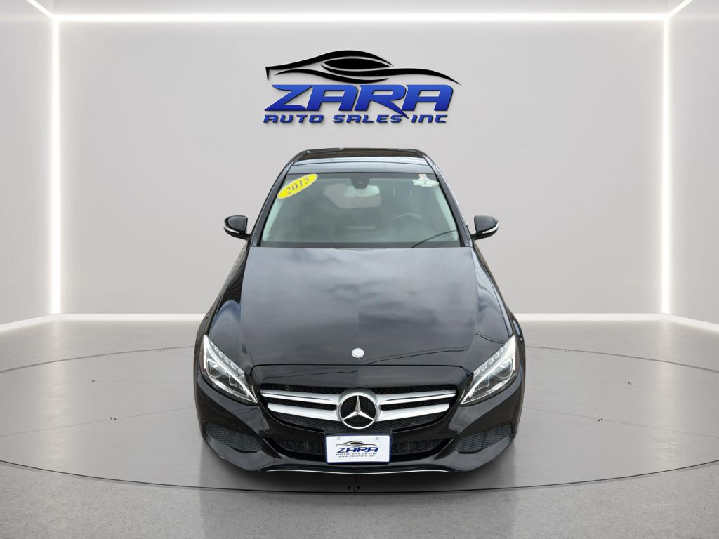 Photo 10 of this MERCEDES-BENZ C-CLASS