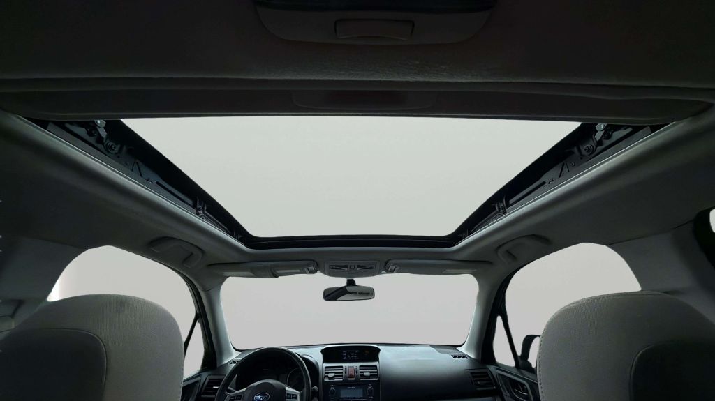 Photo 20 of this SUBARU FORESTER