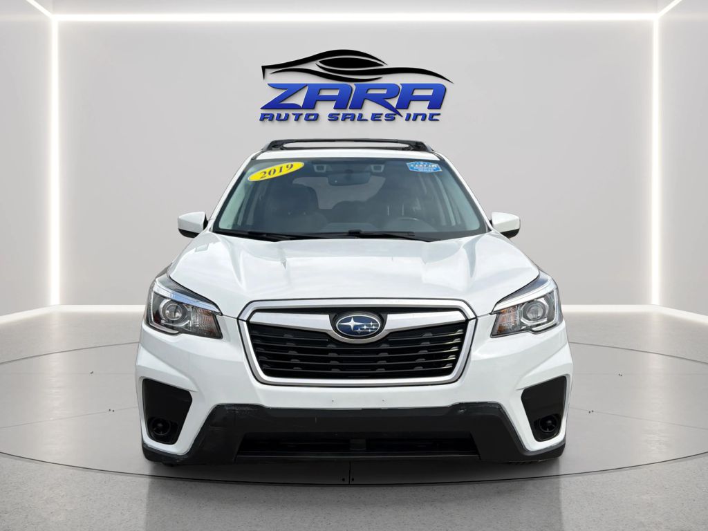 Photo 2 of this SUBARU FORESTER