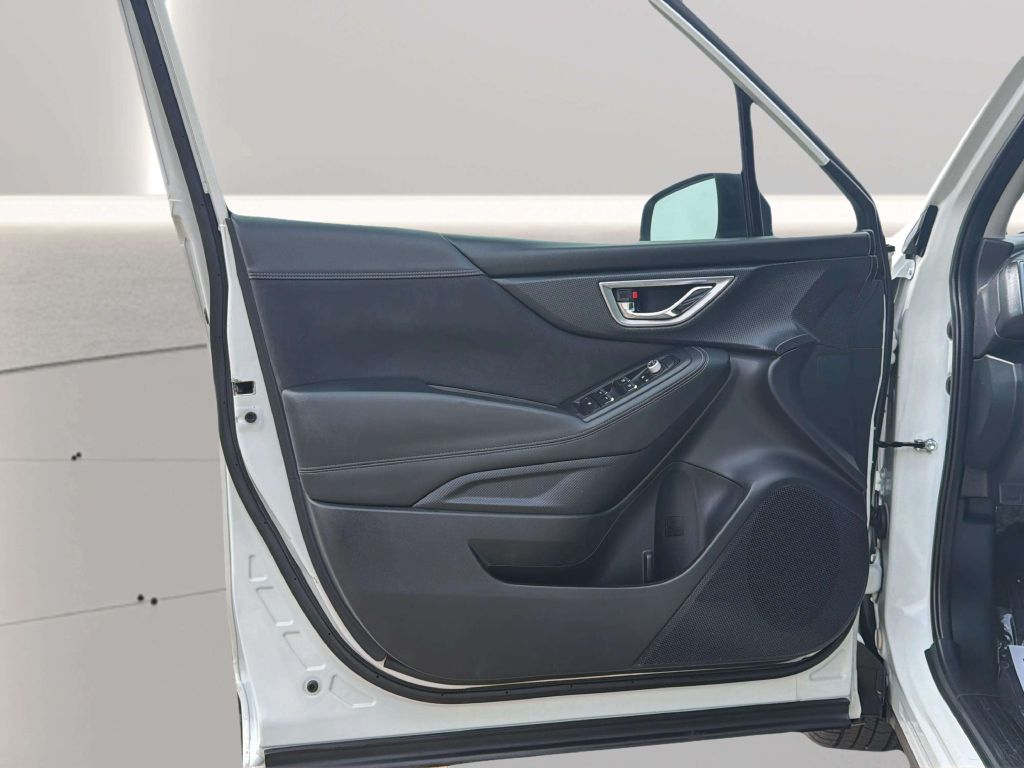 Photo 17 of this SUBARU FORESTER