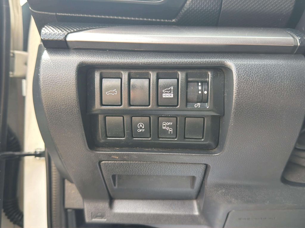 Photo 31 of this SUBARU FORESTER