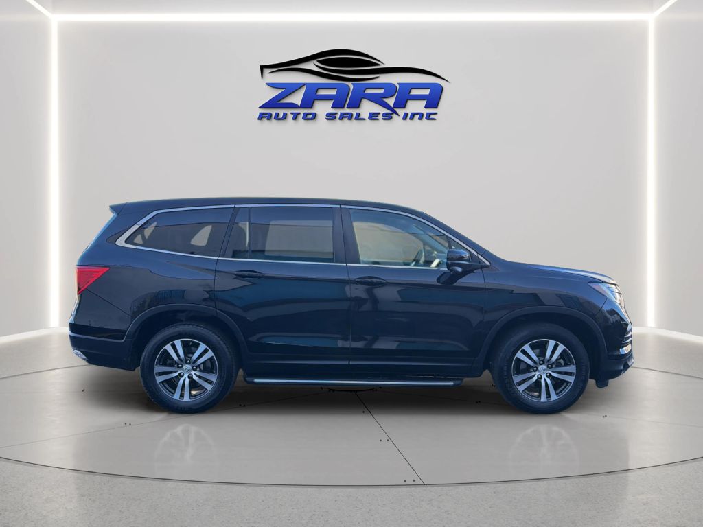 Photo 8 of this HONDA PILOT