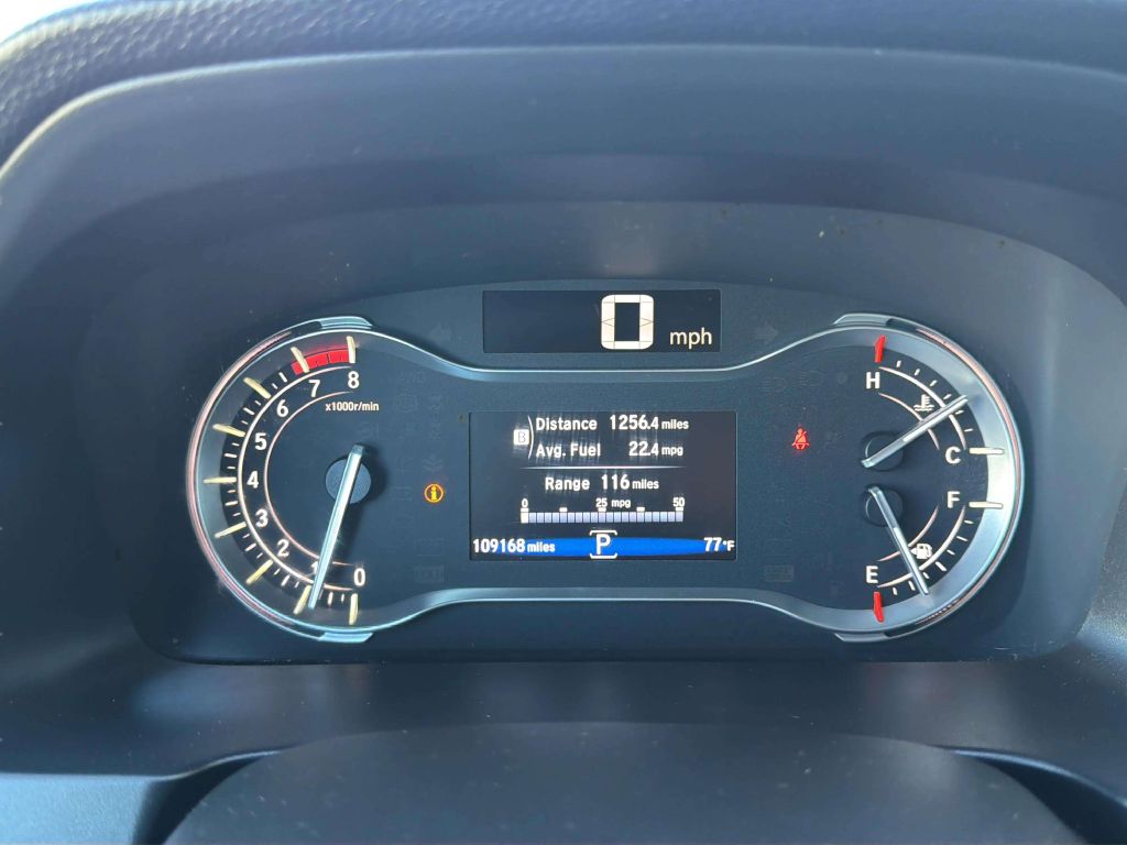 Photo 24 of this HONDA PILOT