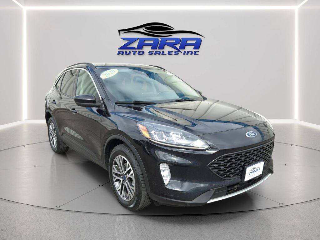 Photo 9 of this FORD ESCAPE