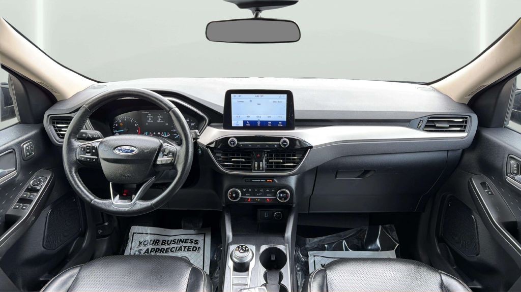 Photo 20 of this FORD ESCAPE