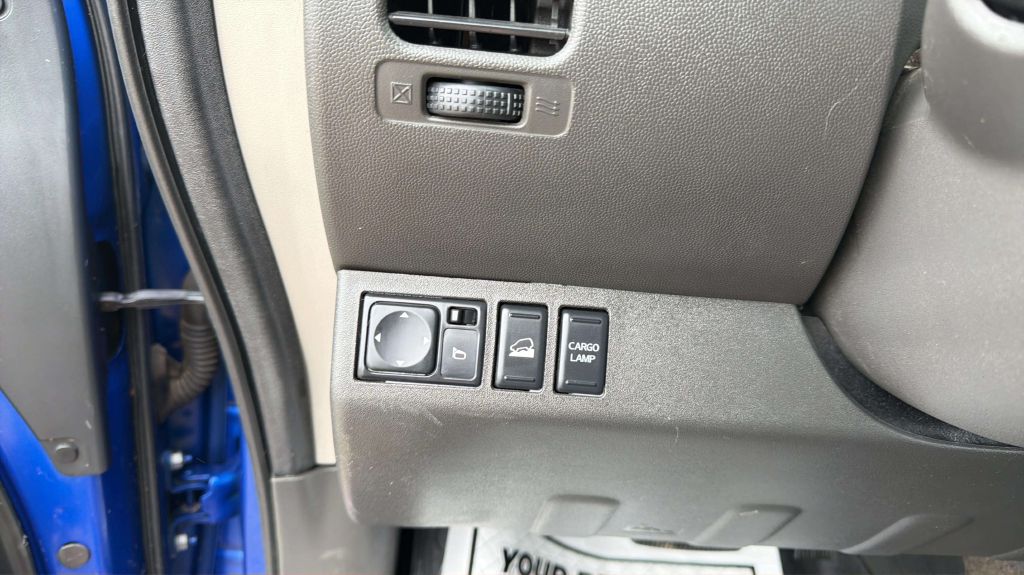 Photo 26 of this NISSAN FRONTIER