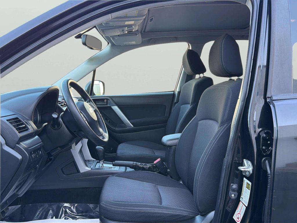Photo 12 of this SUBARU FORESTER