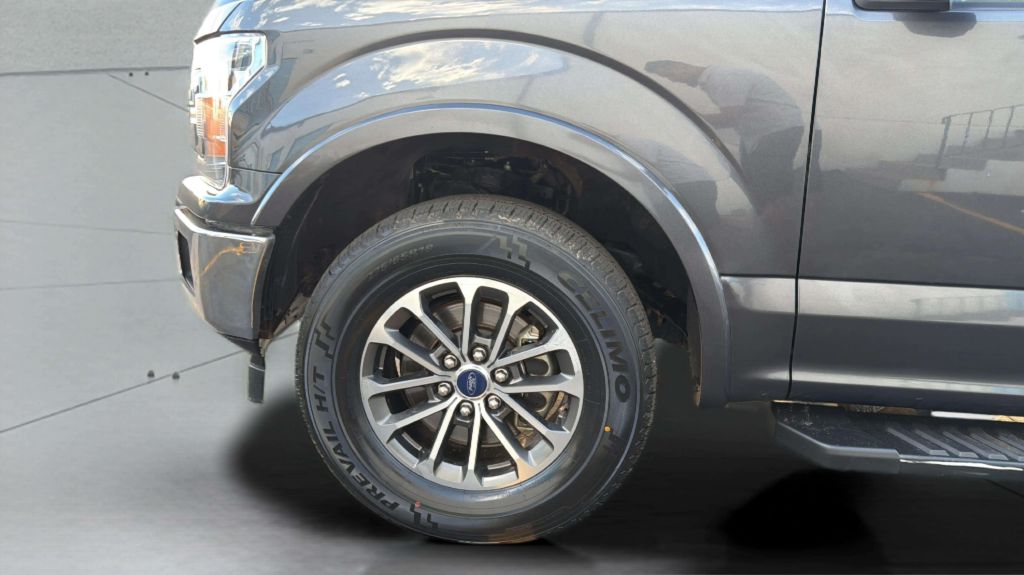 Photo 36 of this FORD F-150