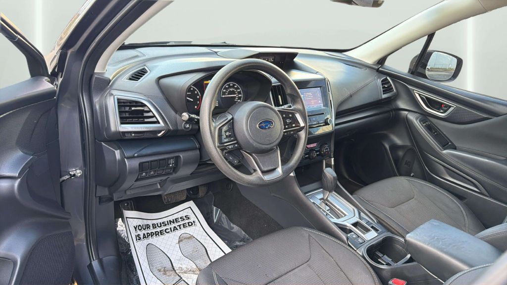 Photo 17 of this SUBARU FORESTER