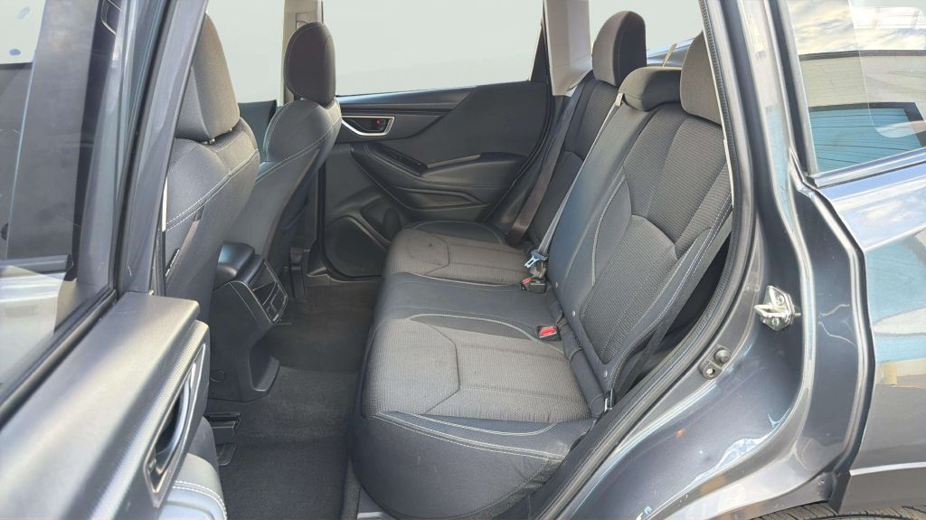 Photo 19 of this SUBARU FORESTER