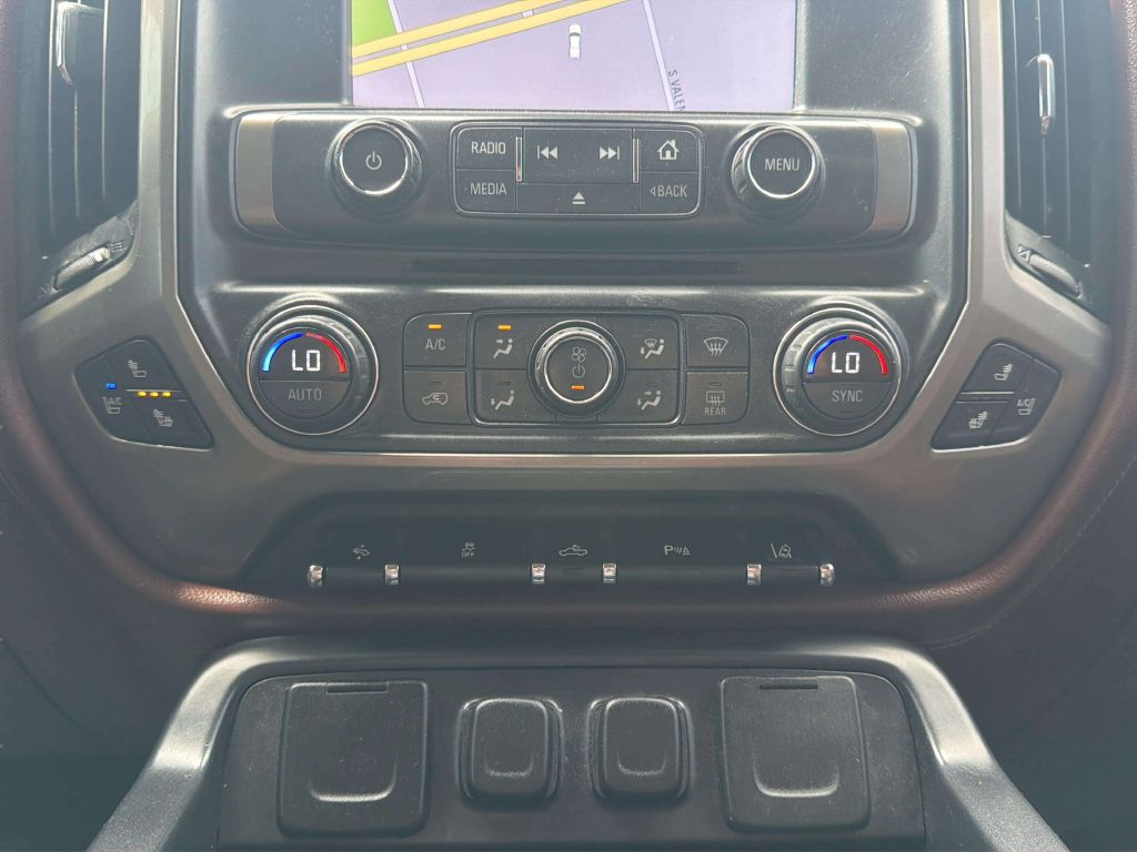 Photo 19 of this CHEVROLET SILVERADO 1500