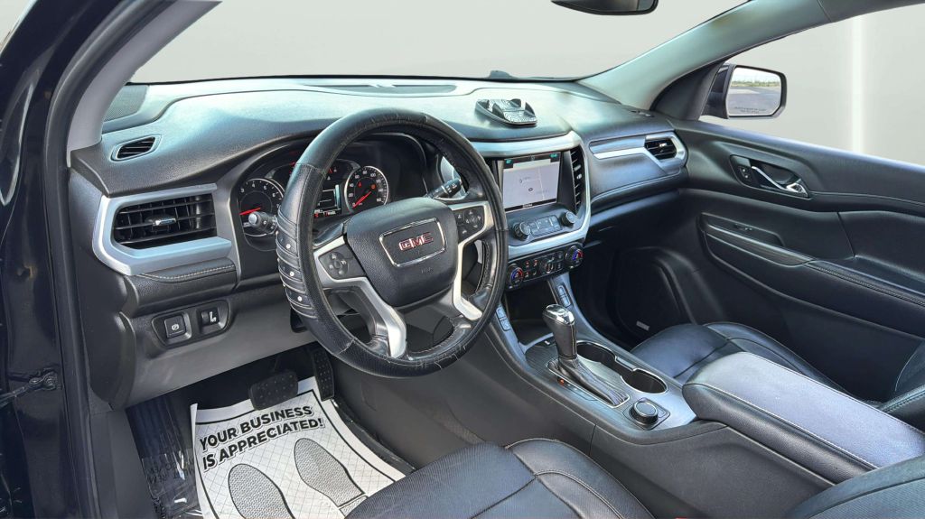 Photo 17 of this GMC ACADIA