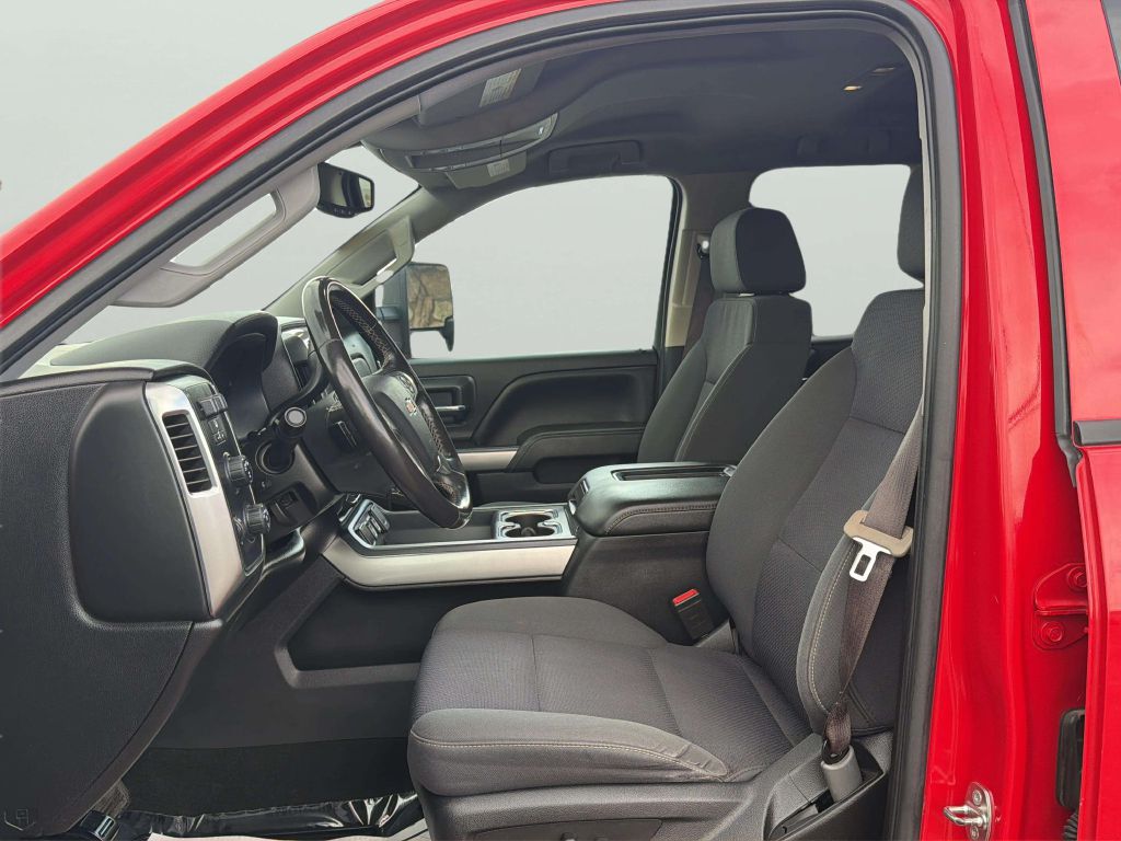 Photo 12 of this CHEVROLET SILVERADO 1500