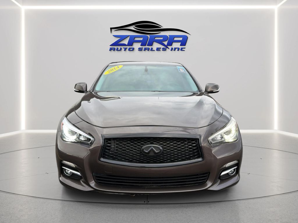 Photo 2 of this INFINITI Q50