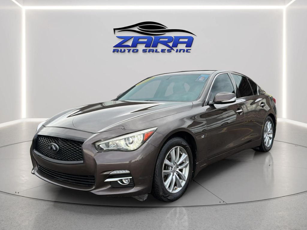 Photo 3 of this INFINITI Q50