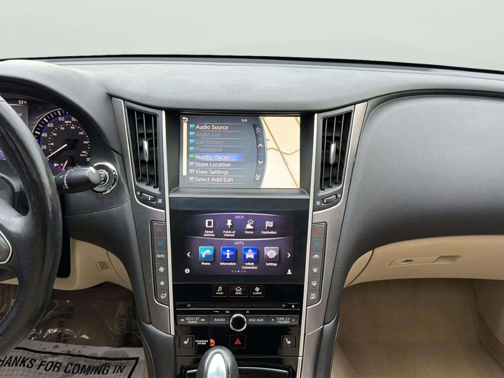 Photo 19 of this INFINITI Q50