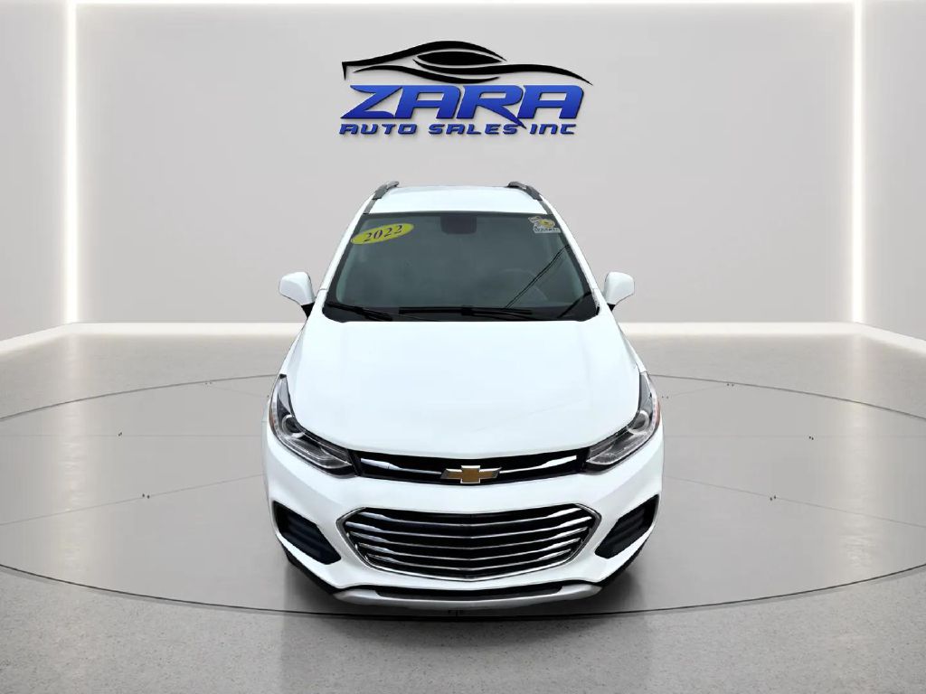 Photo 10 of this CHEVROLET TRAX