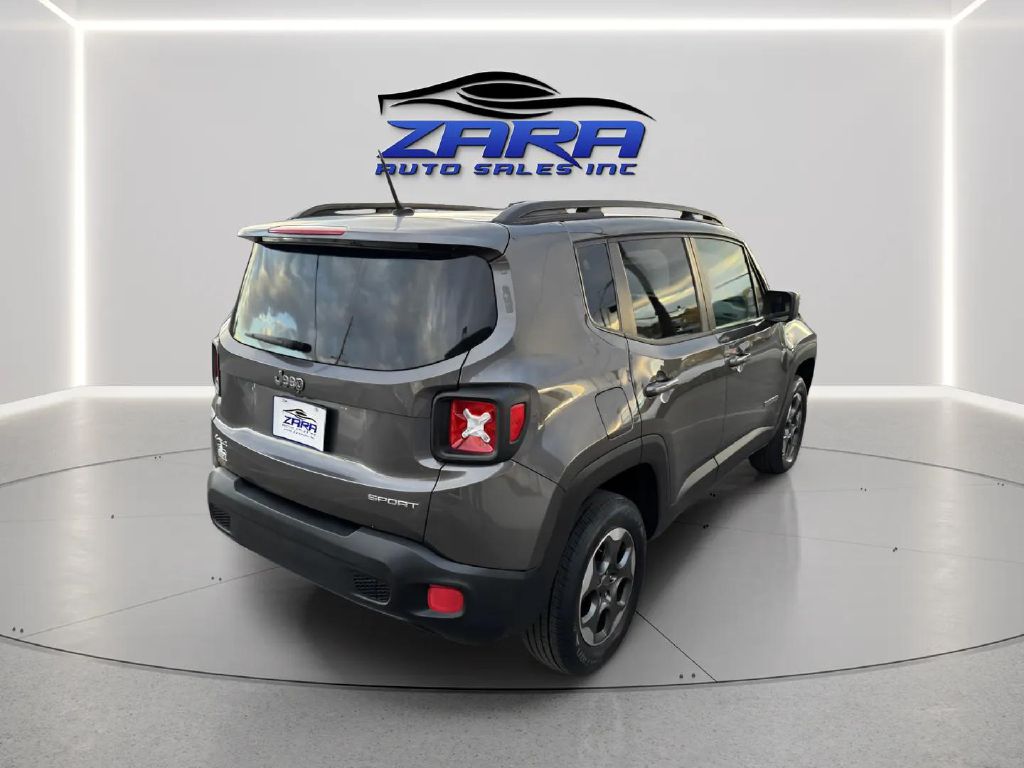 Photo 6 of this JEEP RENEGADE