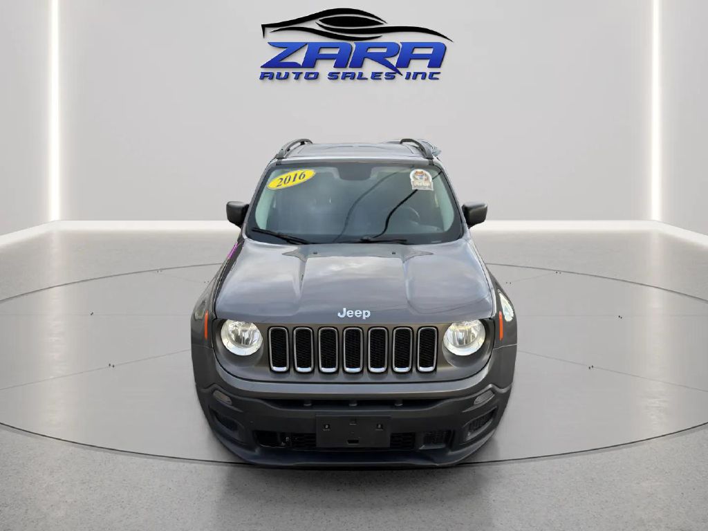Photo 10 of this JEEP RENEGADE