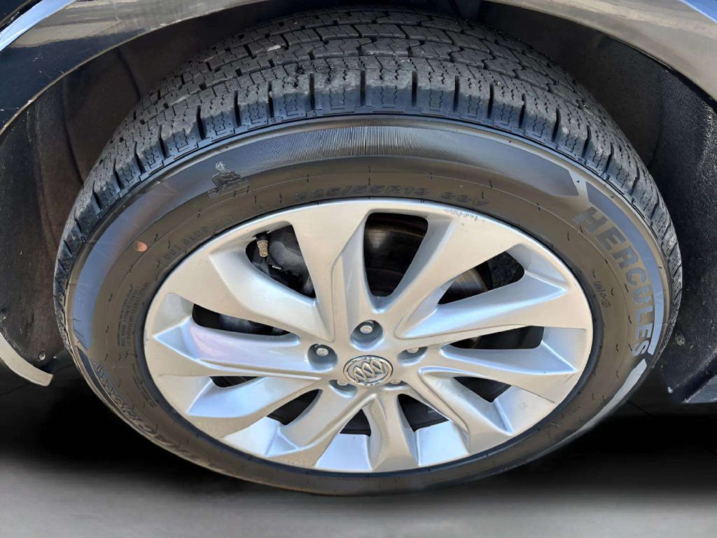 Photo 27 of this BUICK ENVISION