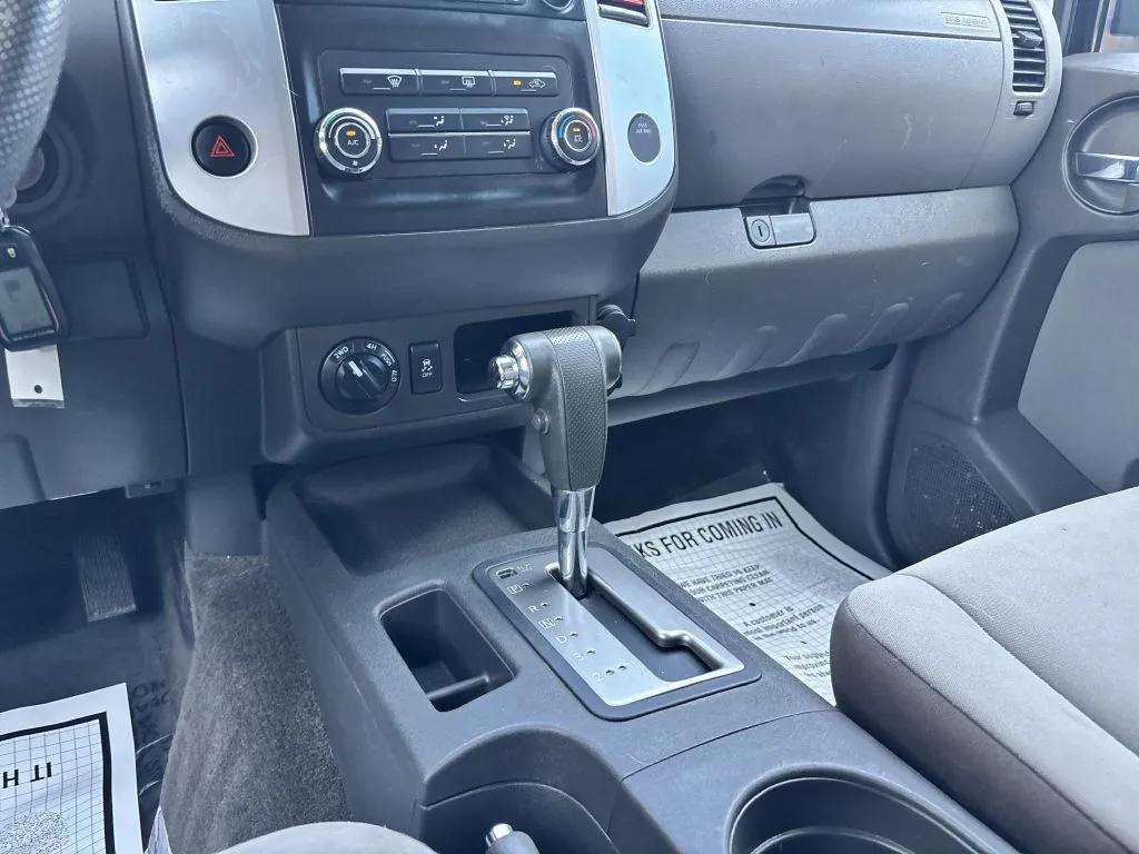 Photo 18 of this NISSAN XTERRA